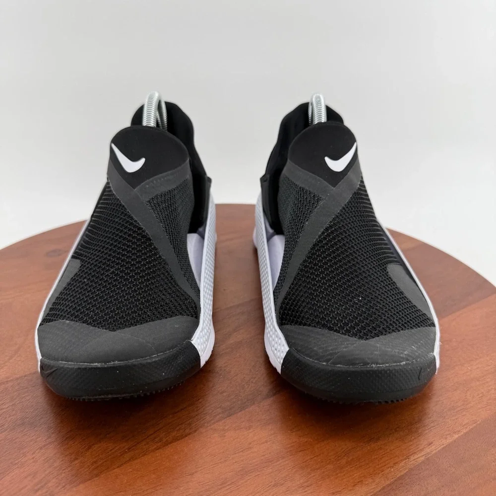 Nike Go FlyEase Sneakers Womens Black White‎ Hands Free Slip On DR5540-002 8.5